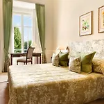 Rothschild, Autograph Collection 5*