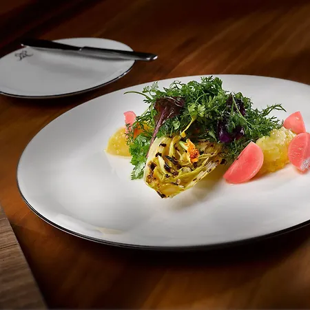 Rothschild, Autograph Collection Hotel 5*