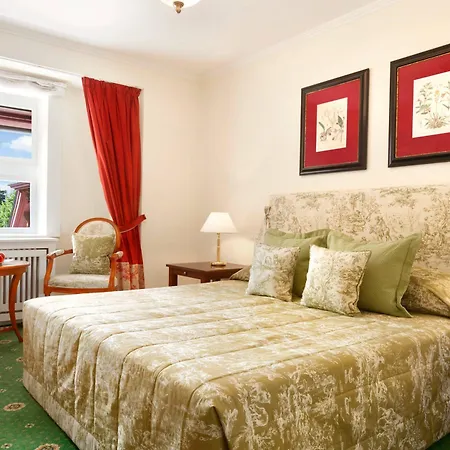 Rothschild, Autograph Collection Hotel 5*