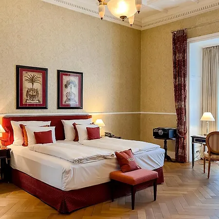 Rothschild, Autograph Collection Otel 5*