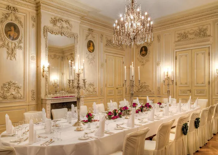 Rothschild, Autograph Collection Hotell