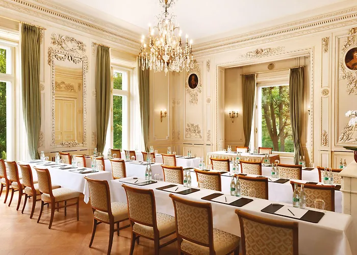 Rothschild, Autograph Collection