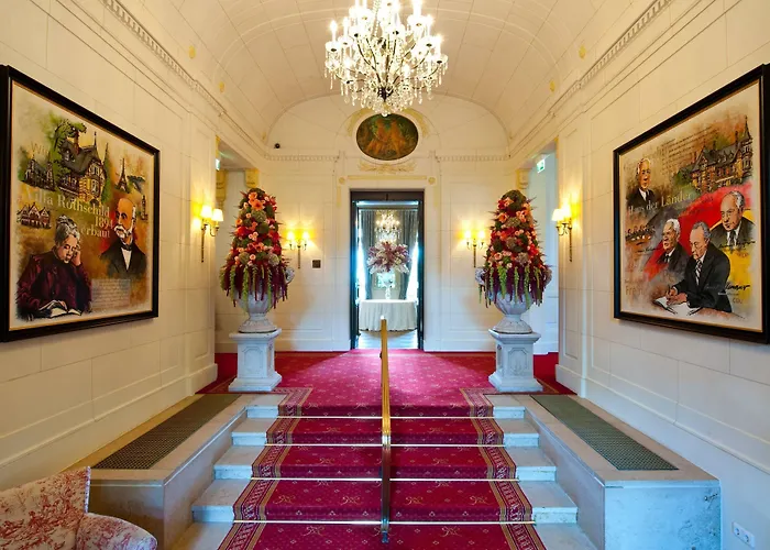 Rothschild, Autograph Collection Hotel 5*