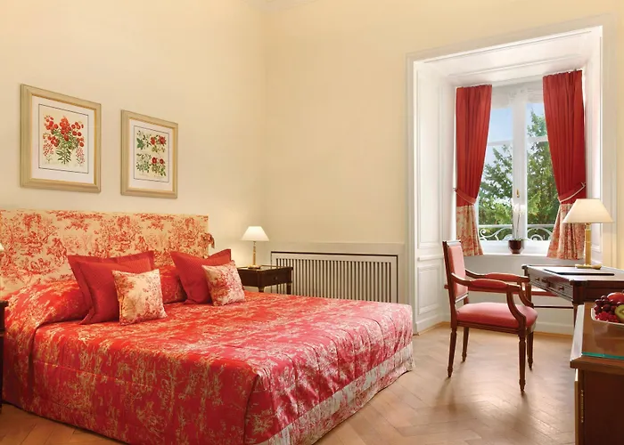 Rothschild, Autograph Collection Hotel 5*