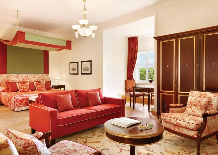 Rothschild, Autograph Collection Hotel