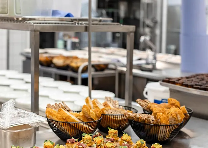 Hotel Rothschild, Autograph Collection 5*